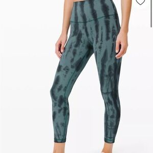 Lululemon Athletica Green Tie-Dye Leggings